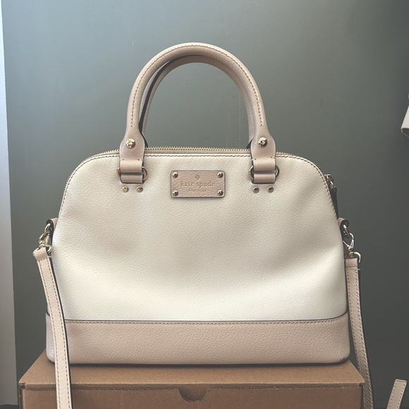 Kate Spade Satchel - Picture 1 of 7